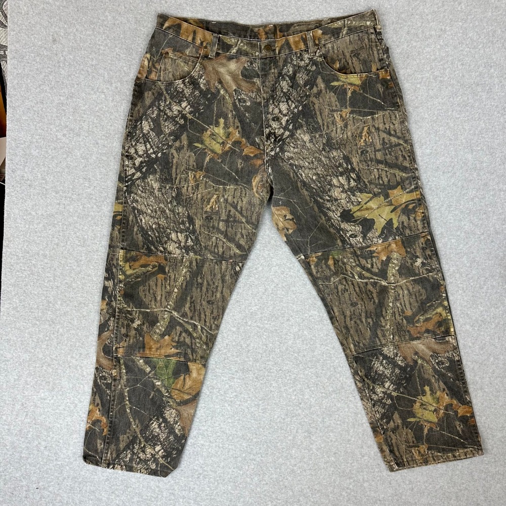 Wrangler Authentic Jeans 42x30 Mossy Oak Camo Straight‎ Leg Double Knee 97GR1MO